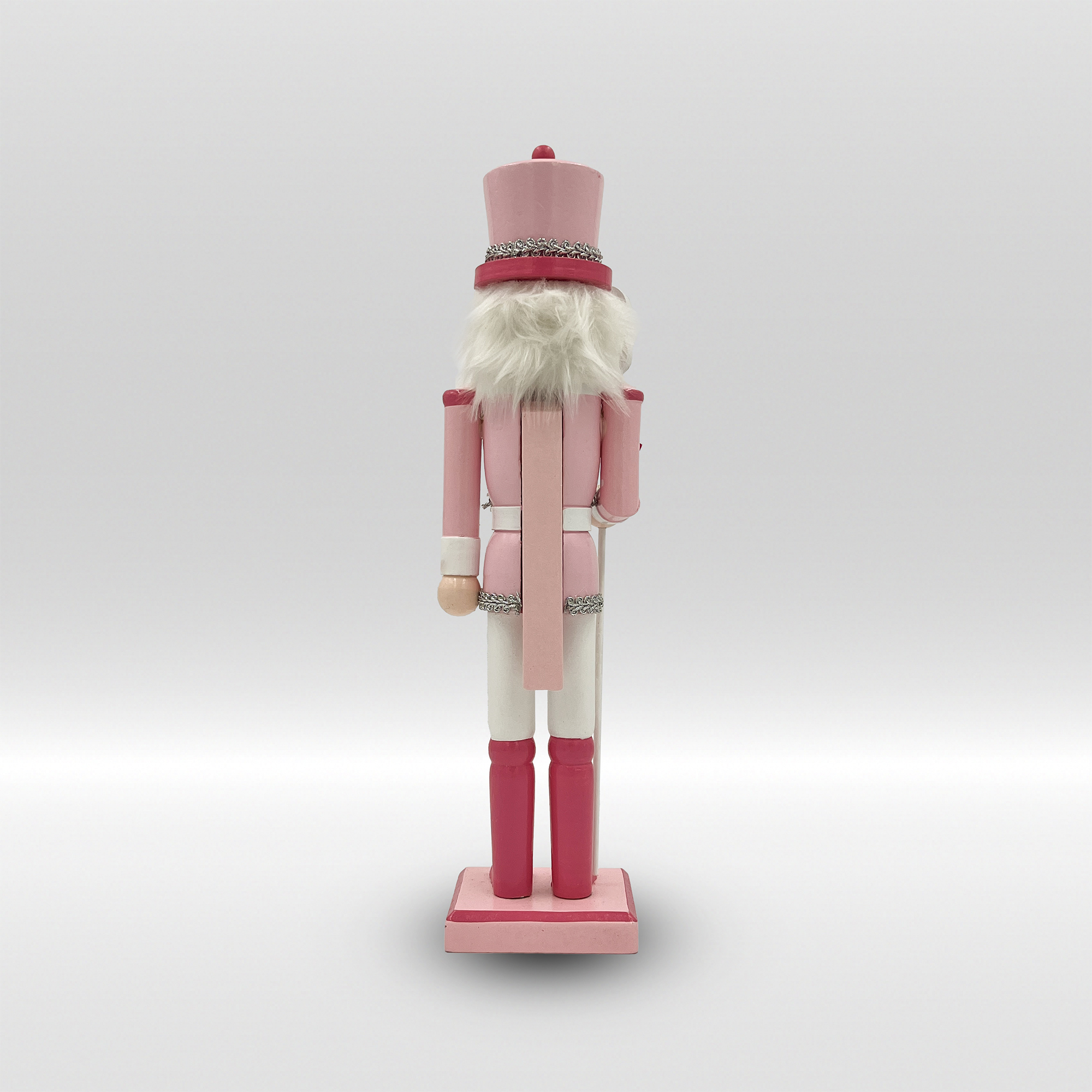 Casse Noisette Celestine