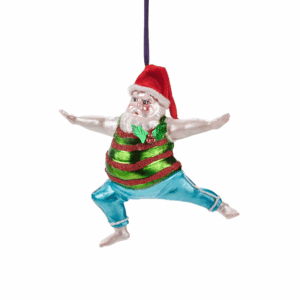 Santa Yoga Pose du Guerrier